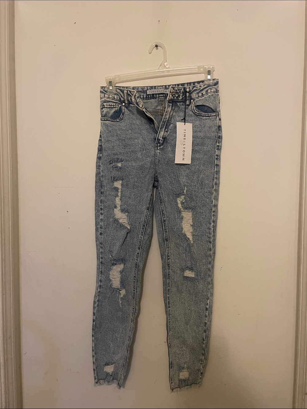 Tinseltown Women's Distressed Skinny Jeans - Light Wash Blue